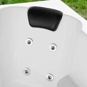 bilde 6 utendoers jacuzzi quattro for 8 pers inkludert boble-og hydromassasjesystem